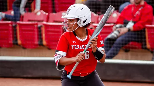 Yvonne Whaley batting