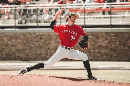 Kilian pitching