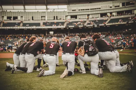 Team prayer omaha cws