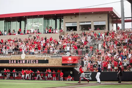 Crowd Rip Griffin Park