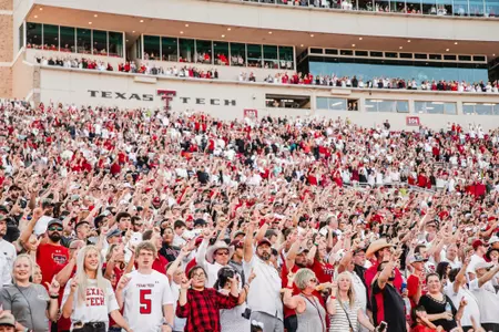 Crowd Guns Up Matador Song