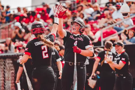 zoe jones, erin edmoundson high five