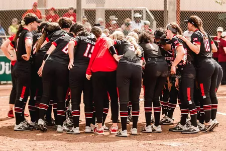 Softball Huddle