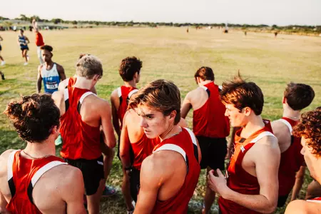 Men's cross country starting line