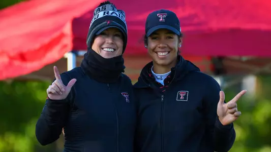 Sofia Garcia, JoJo Robertson