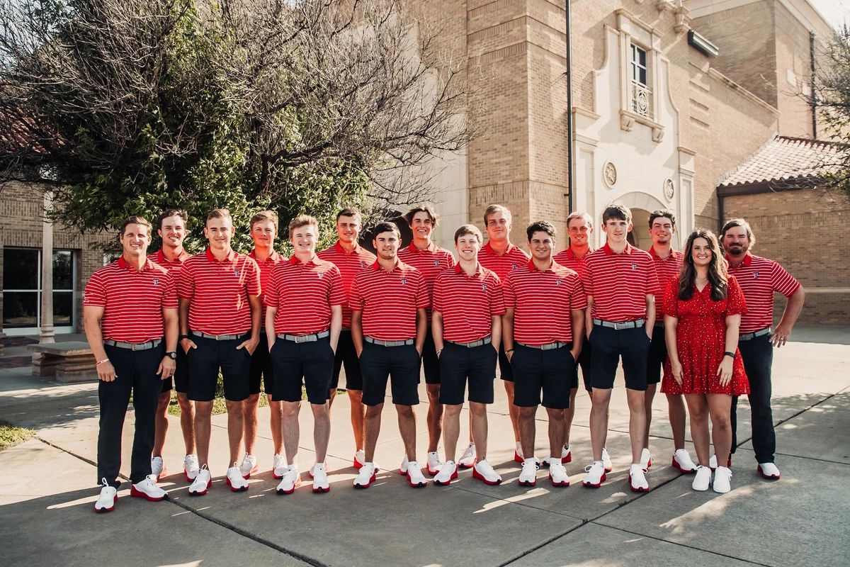 Men's Golf Team Photo 2021-22
