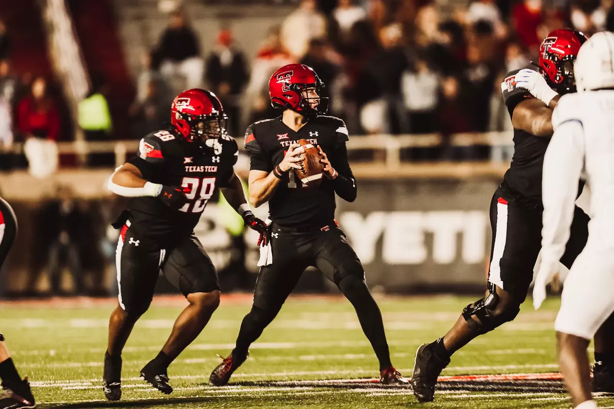 Tyler Shough vs Kansas 2022