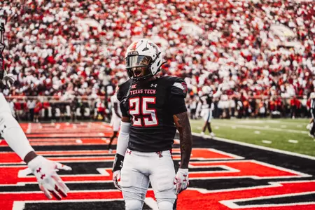 Dadrion Taylor-Demerson