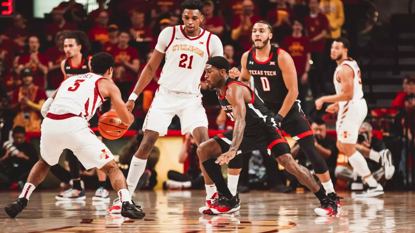 De'Vion Harmon at ISU
