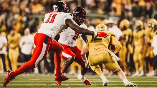 Charles Esters III, Jesiah Pierre