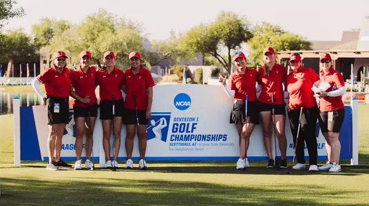WGOLF: Grayhawk Practice Round Team Photo