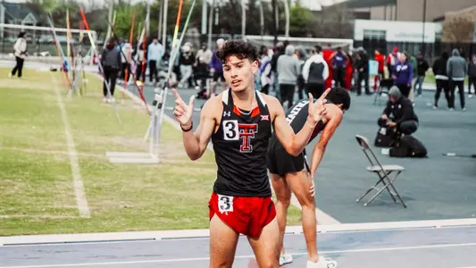 Isaac Hernandez