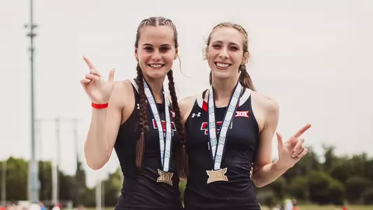 Kashlee Dickinson and Olivia Cade