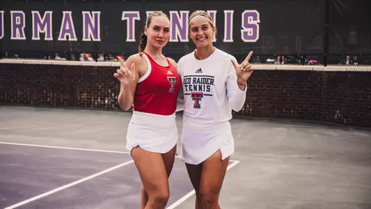 Mariia Hlahola and Avelina Sayfetdinova