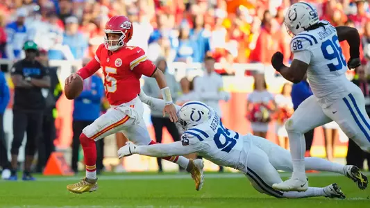 NFL: Indianapolis Colts at Kansas City Chiefs | Patrick Mahomes