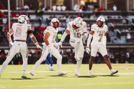 Jacob Rodriguez Heisman Pose