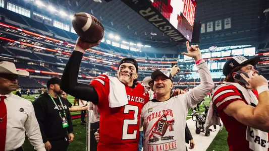 Joey McGuire, Behren Morton