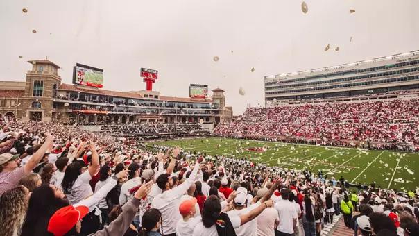 Texas Tech Football kickoff versus Kent State