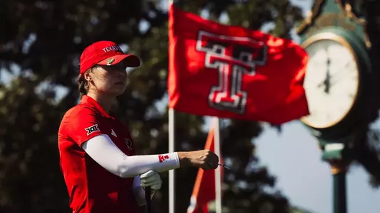Klara Hurtova waits tee off at Medinah County Club