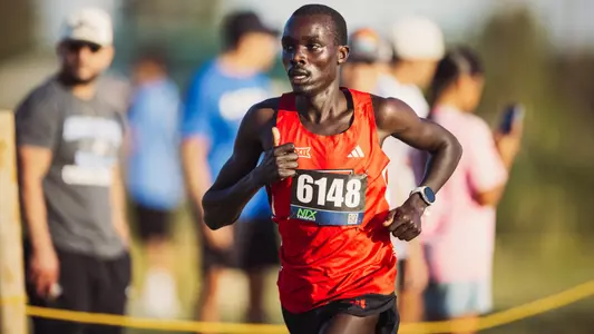Titus Kimaru running at the Texas Tech Open
