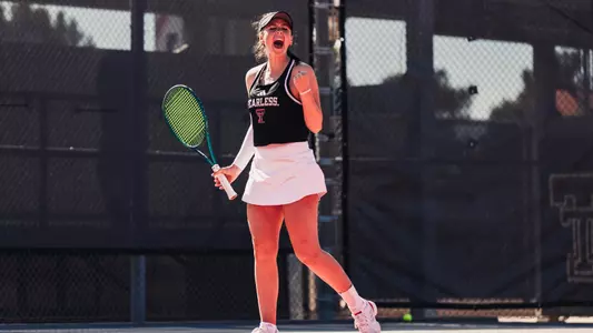 Hailey Murphy celebrating after winning a point. Texas Tech vs Oregon Womens's Tennis on February 1st, 2026 in Lubbock, TX. (Photo by Rane Paulson/Texas Tech Athletics)