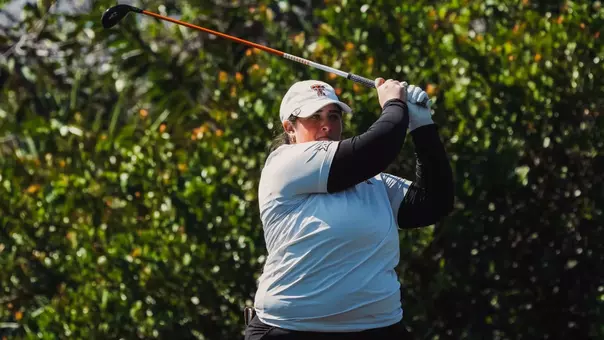 Lauren Zaretsky tees off during round one of the Paradise Invitational, hosted by FAU