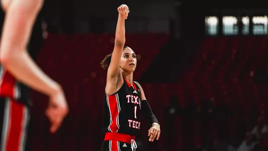 Jalynn Bristow shooting a three.