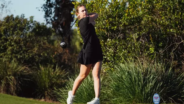 Klara Hurtova hits a tee shot at the Paradise Invitational