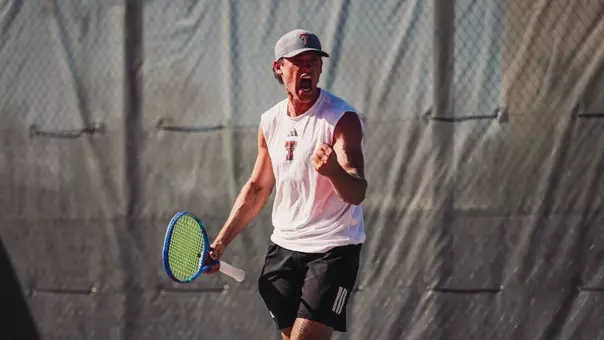 Tyler Stewart yellingafter winning his match point