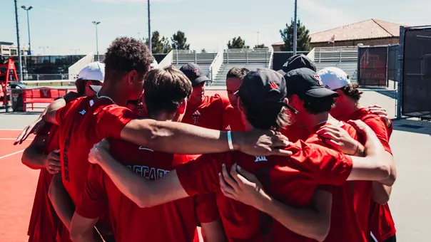 The team huddles up before the match begins. Texas Tech Men's Tennis vs Arizona on April 5, 2026 (Photo by Adele Clarke/Texas Tech Athletics)