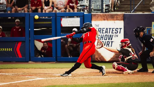 Mia Williams delivers a walk-off home run for Texas Tech against Alabama in the Women's College World Series.