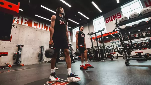 DaKari Spear goes through a summer workout in the Texas Tech Basketball weight room.