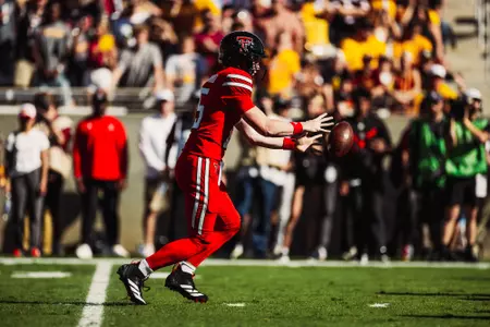 Will Hammond fields the snap and looks to make a play.