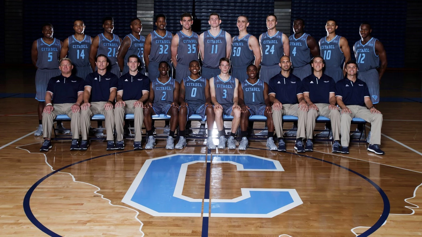 2016 Basketball Team Picture