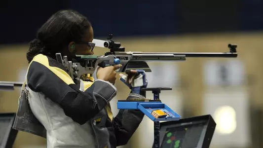 Fenwrick-Wallace_L_17-18Rifle_Match01_LB_01