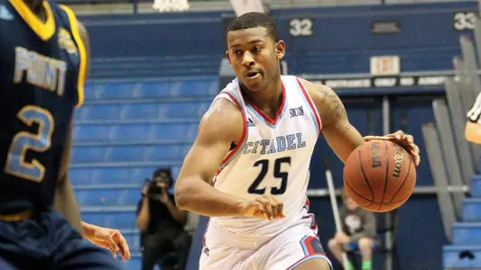 Reed_A_17-18MBB_Point_VD_01