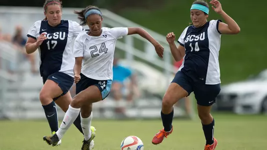 Skyers_C_17WSOC_SCSU_ZB_01