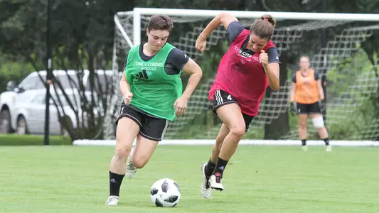 Dion_H_Steiner_D_18WSOC_scrimmage_MA_01