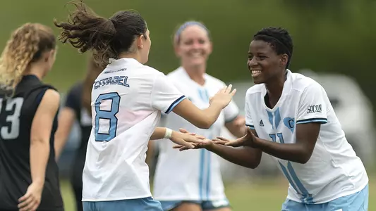 Arroyo_K_Bradshaw_K_18WSOC_UNF_LB