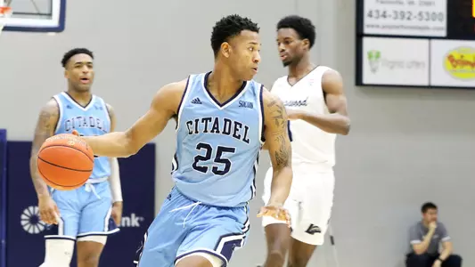 Reed_A_19-20MBB_atLongwood_MA_01