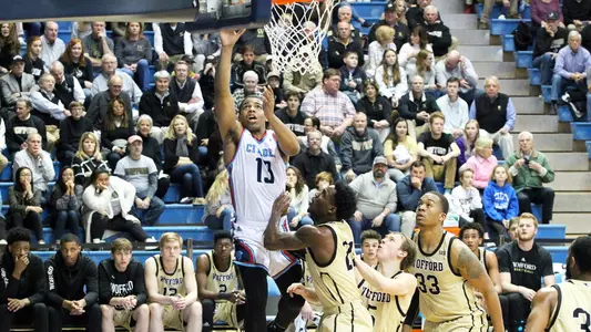 Stallworth_L_18-19MBB_Wofford_VLD_01