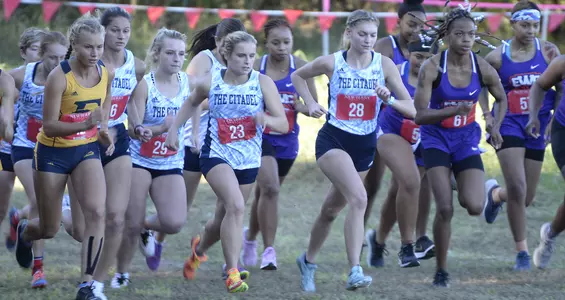 Women's Race Start at Newberry