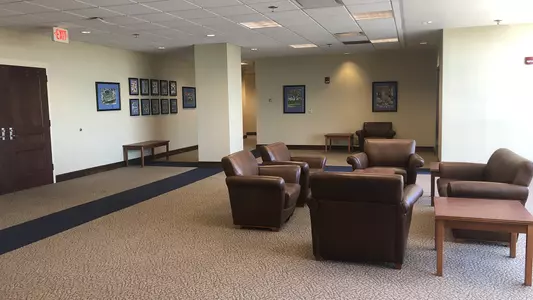 Suite Lobby