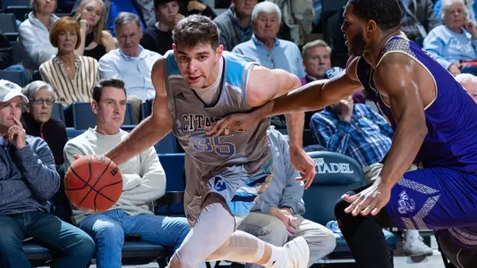 Najdawi_Z_18-19MBB_WCU_LB_09