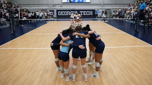 Volleyball Georgia Tech Huddle