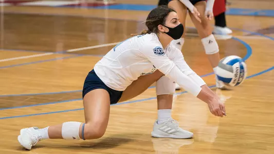 Sharlissa dig vs Furman