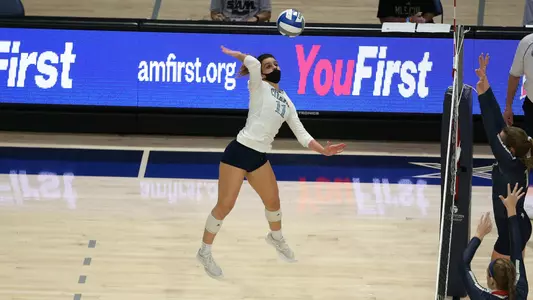 Sharlissa at Samford