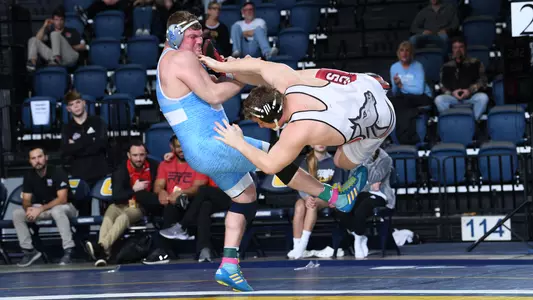 McAleavey trip at Scuffle