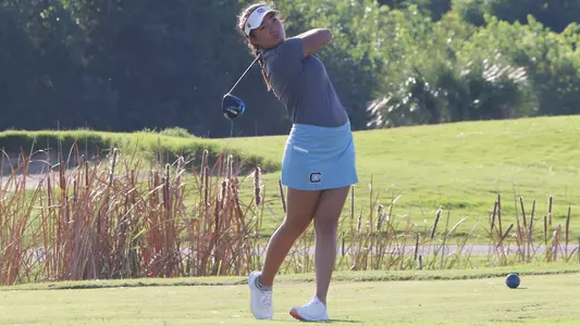 Huang tee shot