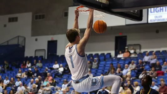 Clak dunk vs UTC